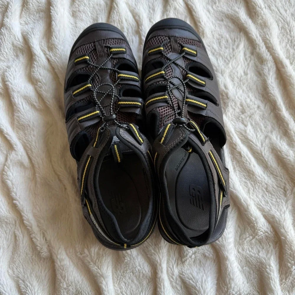 New Balance Appalachian Men's Size 16 Closed-Toe Hiking Sandals Brown Yellow